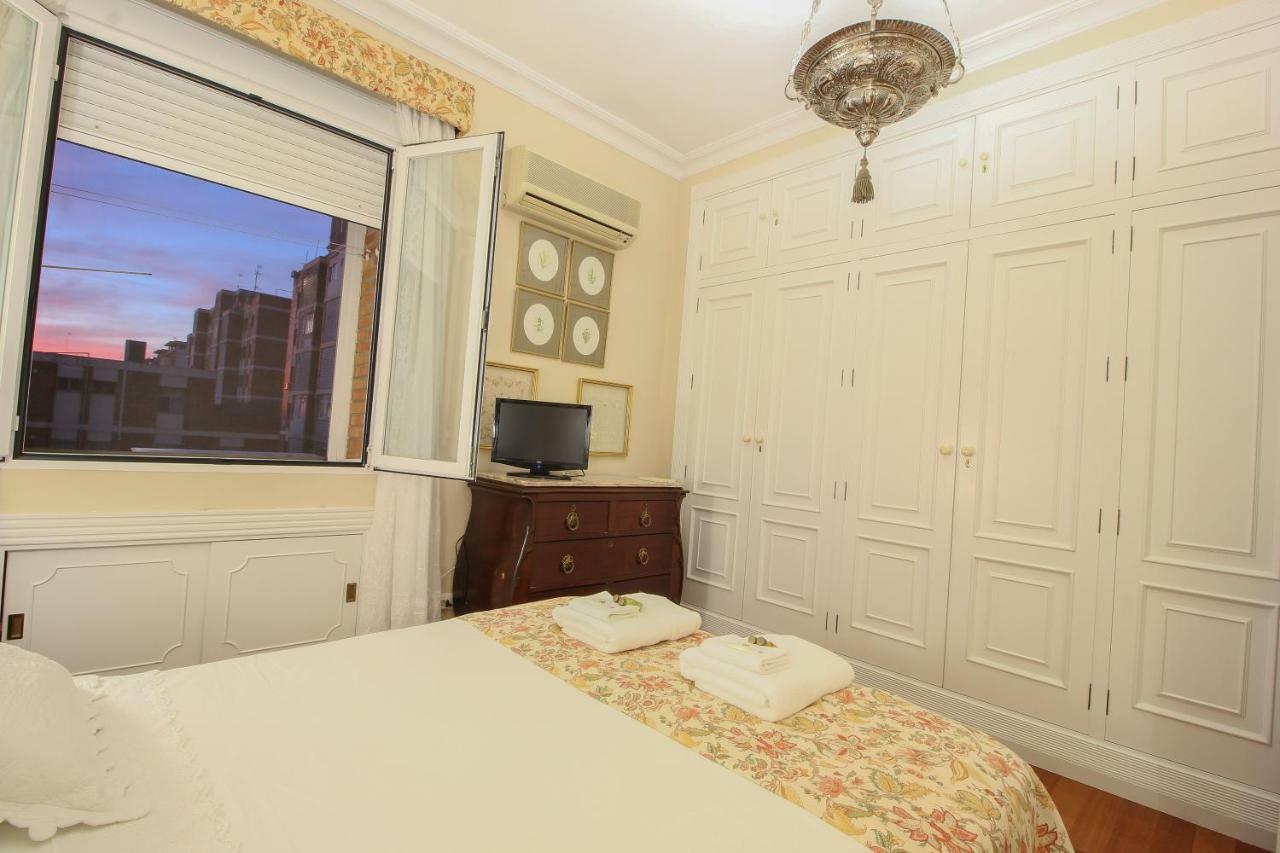 דירות סביליה Apartamento La Feria מראה חיצוני תמונה