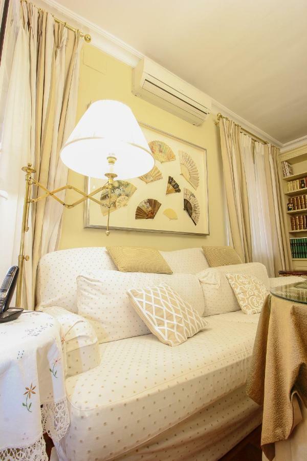 דירות סביליה Apartamento La Feria מראה חיצוני תמונה