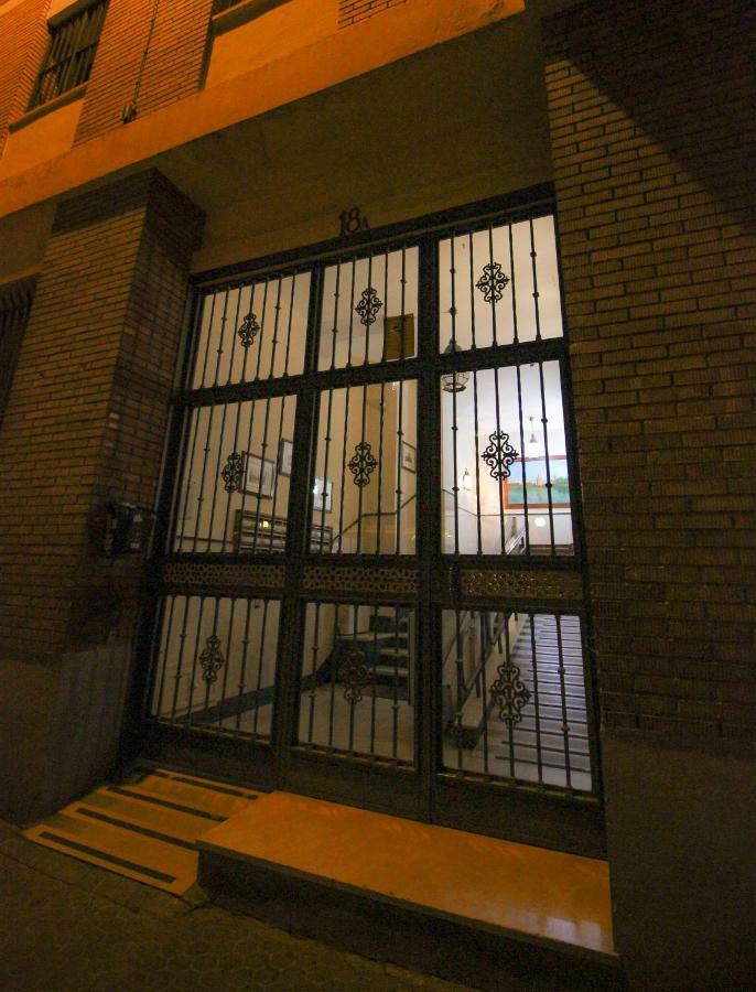 דירות סביליה Apartamento La Feria מראה חיצוני תמונה
