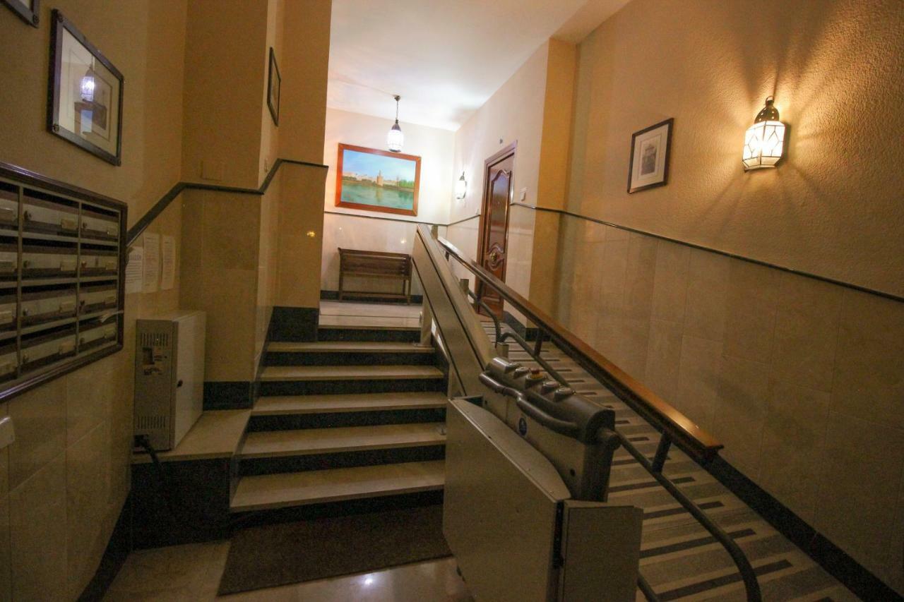דירות סביליה Apartamento La Feria מראה חיצוני תמונה