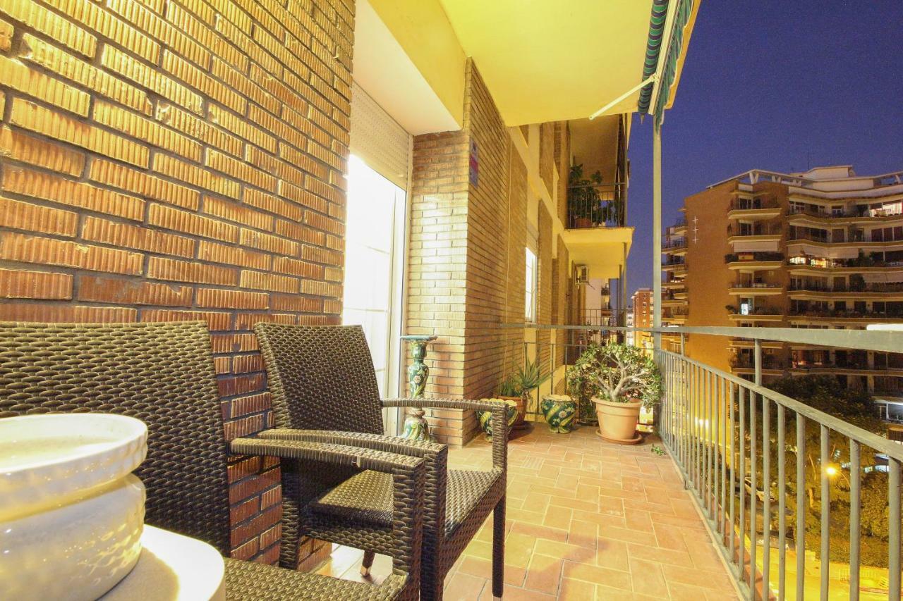 דירות סביליה Apartamento La Feria מראה חיצוני תמונה